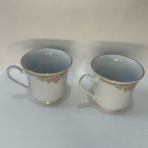 Crown Ming Fine China Jian Shiang Cup 8 Oz Each Set 2 Vintage Rose Floral Gold